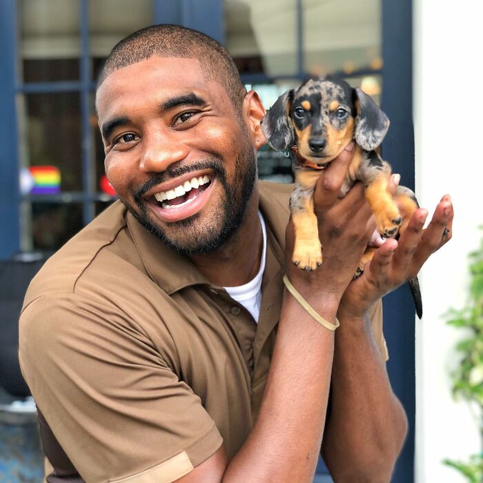 UPS Delivery Man Makes A Point Of Greeting Every Dog He Encounters (New Pics)