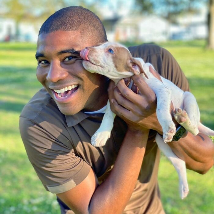 UPS Delivery Man Makes A Point Of Greeting Every Dog He Encounters (New Pics)