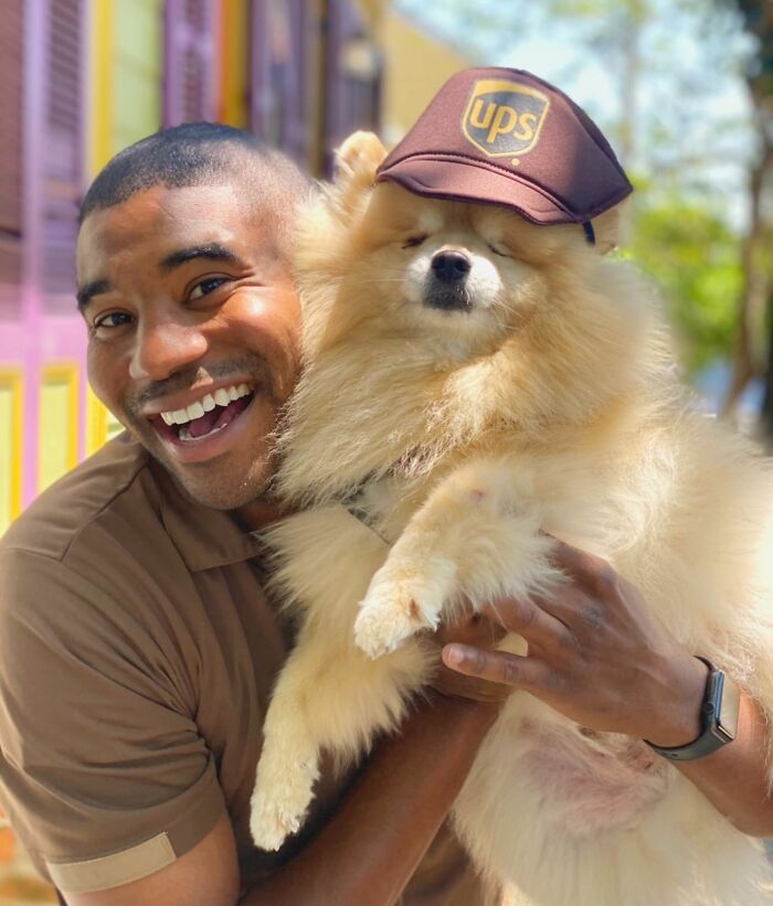 UPS Delivery Man Makes A Point Of Greeting Every Dog He Encounters (New Pics)